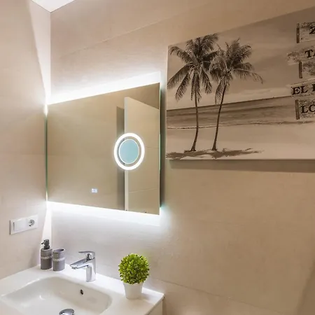 Zona Centrica Pero Tranquila Con Piscina Y Fibra Apartment
